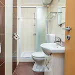 Ana Apartment *