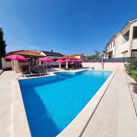 Apartment Ana